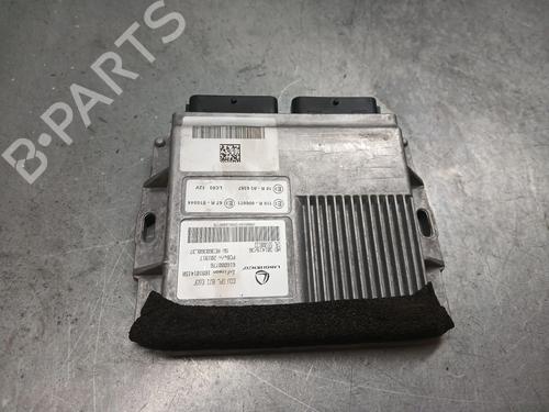 Used Engine control unit (ECU) Engine control unit (ECU) DACIA SANDERO III 1.0 TCe 100 (101 hp) 29447857 29447857