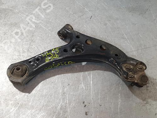 Venstre fortil bærearm Venstre fortil bærearm TOYOTA COROLLA Hatchback (_E21_, _EA1_, _EH1_) 1.8 Hybrid (ZWE211, ZWE219) (122 hp) 36363860 36363860