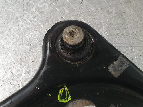 Left front suspension arm CITROËN C3 III (SX) 1.2 PureTech 82 | BP27597912M12 - Image 4
