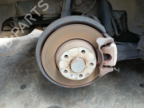 Used Right rear steering knuckle Right rear steering knuckle AUDI TT (8J3) 2.0 TFSI (200 hp) 36388948 36388948