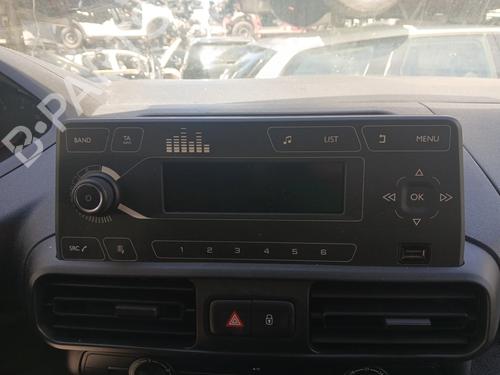 radio-peugeot-partner-box-bodympv-k9-2018-36411799 main image