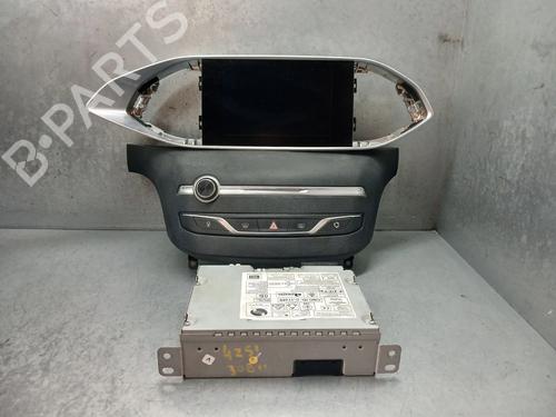 Used Radio Radio PEUGEOT 308 II (LB_, LP_, LW_, LH_, L3_) 1.2 THP 130 (131 hp) 36411804 36411804