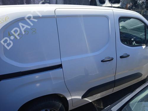Used Right slide door Right slide door PEUGEOT PARTNER Box Body/MPV (K9) 1.5 BlueHDi 100 (102 hp) 36411808 36411808
