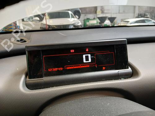 Used Instrument cluster Instrument cluster CITROËN C4 CACTUS 1.2 VTi 82 (82 hp) 36420527 36420527