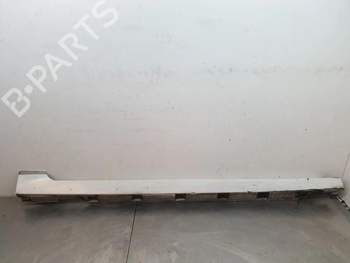 right-sideskirt-vw-passat-b8-variant-3g5-cb5-2014-36541254 main image