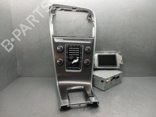 Bilradio Bilradio VOLVO XC60 I SUV (156) D3 (136 hp) 36541308 36541308