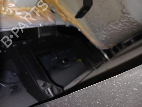 Used Rear bumper reinforcement Rear bumper reinforcement RENAULT CLIO V (B7_) 1.0 TCe 90 (B7MT) (91 hp) 36563779 36563779
