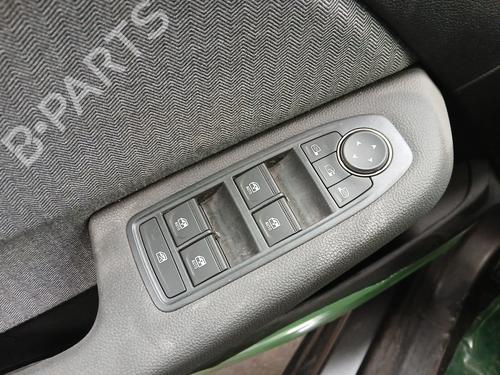 left-front-window-switch-renault-clio-v-b7_-2019-36563790 main image