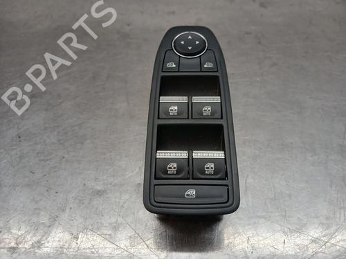 left-front-window-switch-renault-megane-e-tech-suv-2021-34613509 main image