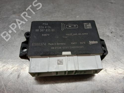 Módulo eletrónico Módulo eletrónico CITROËN C3 III (SX) 1.2 PureTech 82 (83 hp) 36641073 36641073