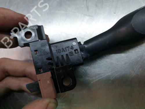 Switch TOYOTA AYGO (_B4_) 1.0 VVTi (KGB40) | BP36644329I30  - Image 5