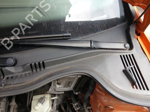 Used Front wiper motor Front wiper motor 36671625 36671625