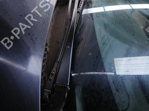front-windshield-wiper-arm-maserati-gran-turismo-i-2007-36767338 main image