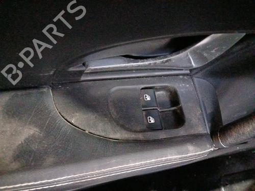 Used Left front window switch Left front window switch MASERATI GRAN TURISMO I 4.7 S (439 hp) 36768277 36768277