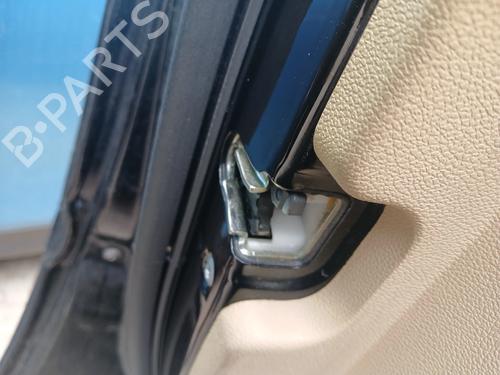 front-left-lock-mercedes-benz-gl-class-x164-2006-2007-2008-2009-2010-2011-2012-36784683 main image