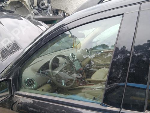 Used Front left door window Front left door window 36784702 36784702