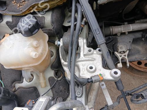Used Engine mount Engine mount 36812262 36812262