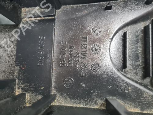 Armrest / Center console BMW 3 Convertible (E93) 320 i | BP36836058I20 - Image 9