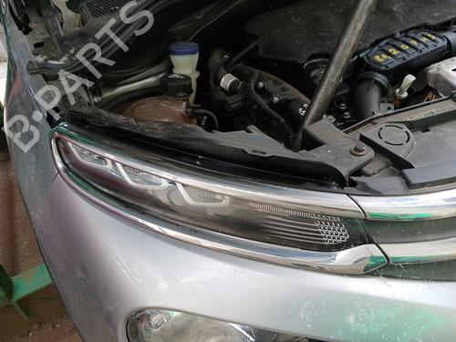 Used Right daytime light Right daytime light 38488240 38488240
