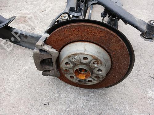 Used Left rear steering knuckle Left rear steering knuckle 25880744 25880744