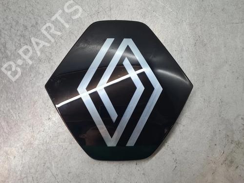 other-renault-megane-e-tech-suv-2021-34518789 main image