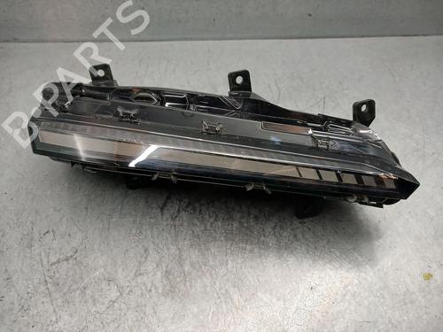 Used Left daytime light Left daytime light 36890167 36890167
