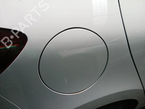 fuel-flap-renault-clio-v-b7_-2019-37006620 main image