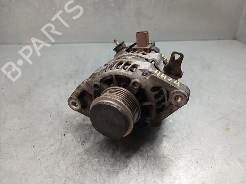 Alternador Alternador TOYOTA AYGO (_B4_) 1.0 VVTi (KGB40) (72 hp) 37006804 37006804