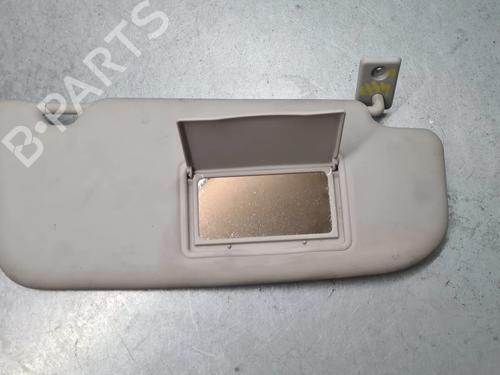 Used Right sun visor Right sun visor 37026000 37026000