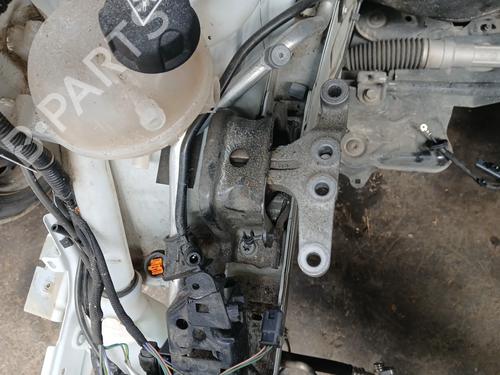 Used Engine mount Engine mount 37028669 37028669