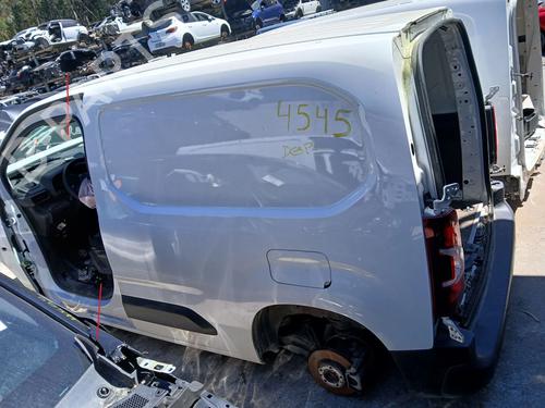 left-rear-fenders-citroen-berlingo-box-bodympv-k9-2018-37031927 main image