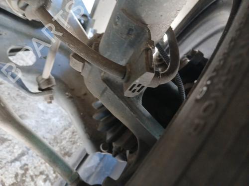 Used Right front steering knuckle Right front steering knuckle 37071185 37071185