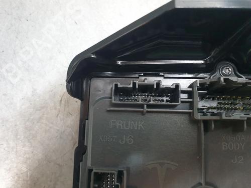 Electronic module TESLA MODEL 3 (5YJ3) EV AWD | BP37071222M83 - Image 7