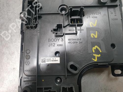 Electronic module TESLA MODEL 3 (5YJ3) EV AWD | BP37071222M83 - Image 10
