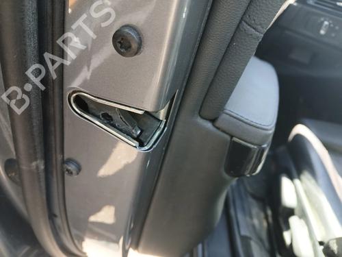 Used Front left lock Front left lock 37079209 37079209