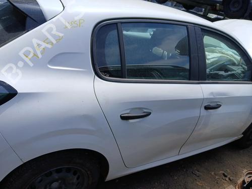 Dør højre bagtil Dør højre bagtil PEUGEOT 208 II (UB_, UP_, UW_, UJ_) 1.5 BlueHDI 100 (102 hp) 37156223 37156223