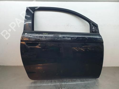 right-front-door-abarth-500e-hatchback-332_-2023-27338717 main image