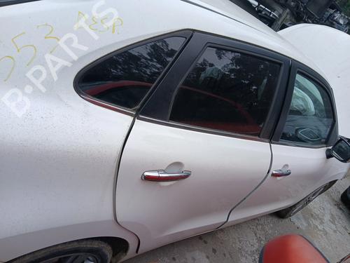 Used Right rear door Right rear door 37180916 37180916