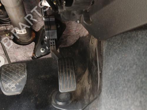 Used Pedal Pedal 37181036 37181036