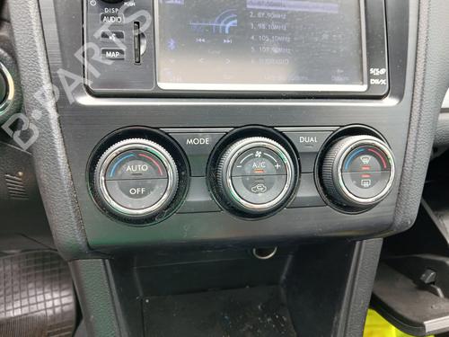 Mando climatizador Mando climatizador SUBARU XV (_GP_) 2.0 D AWD (GPD) (147 hp) 37181029 37181029