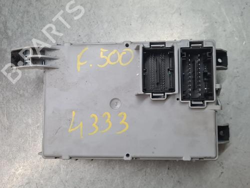 Used Fuse box Fuse box 37181043 37181043