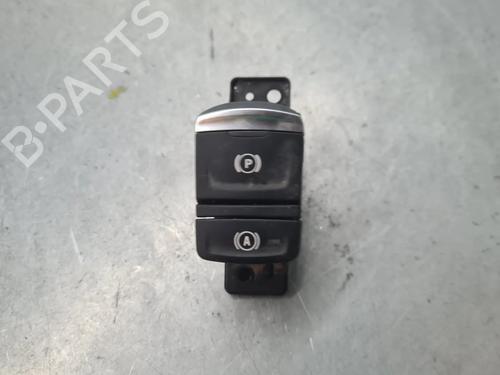 Andre Andre RENAULT CAPTUR II (HF_) TCe 140 (HFN0) (140 hp) 37181057 37181057
