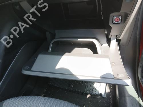 Glove box OPEL CORSA F (P2JO) 1.2 (68) | BP37181109C95 - Image 2