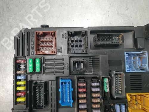 Fuse box DS DS 7 Crossback (J4_, JR_, JC_) 1.6 PureTech 180 (J45GFR) | BP37181121E1 - Image 3