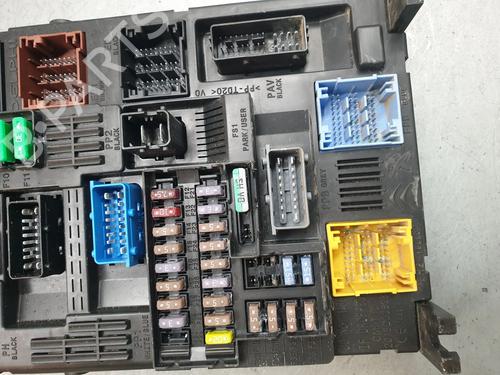 Fuse box DS DS 7 Crossback (J4_, JR_, JC_) 1.6 PureTech 180 (J45GFR) | BP37181121E1 - Image 5