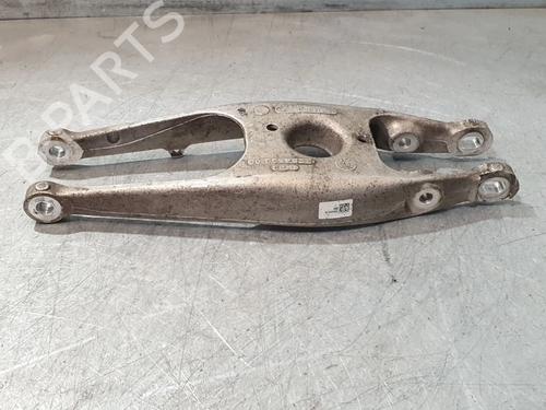 Used Right rear suspension arm Right rear suspension arm 29867973 29867973