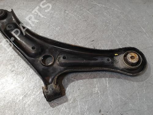 Used Left front suspension arm Left front suspension arm 37272674 37272674