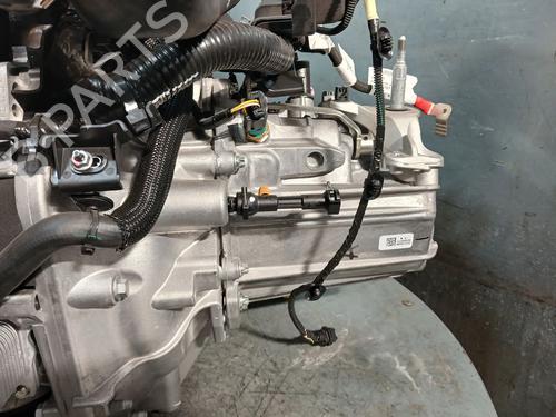 Gearkasse Gearkasse RENAULT CLIO V (B7_) 1.0 TCe 90 (B7MT) (91 hp) 37407031 37407031