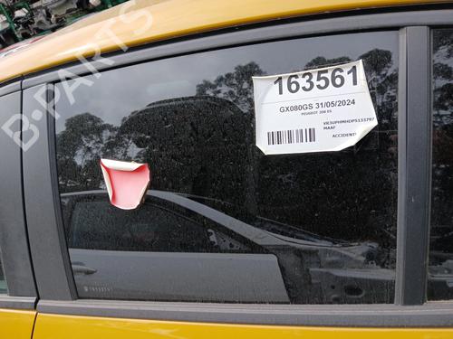 Used Rear left door window Rear left door window 37407082 37407082