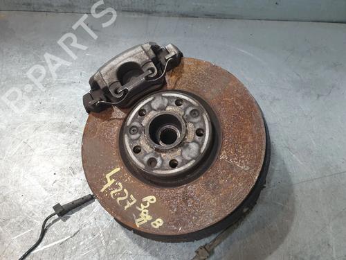 Used Left front steering knuckle Left front steering knuckle 30545984 30545984